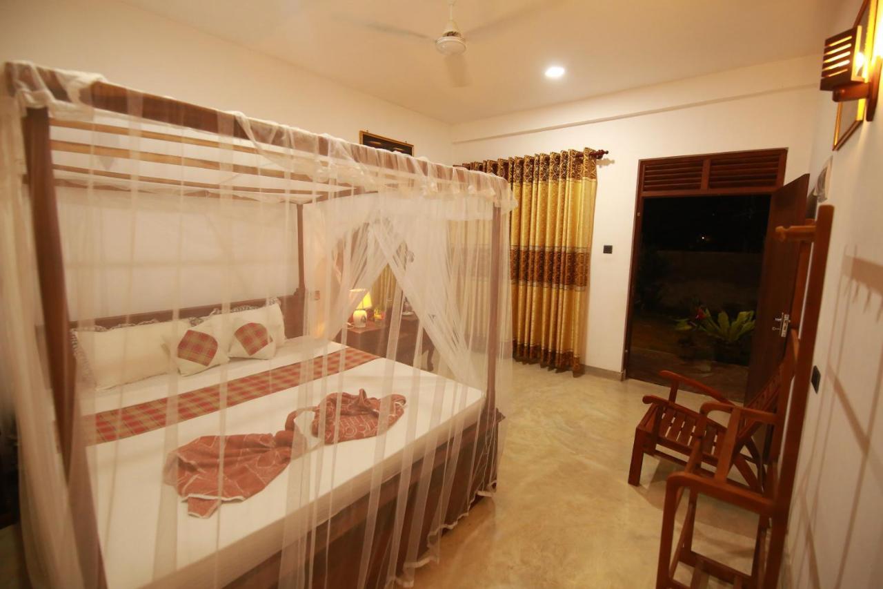 Surf Orchid Villa Weligama Exteriör bild